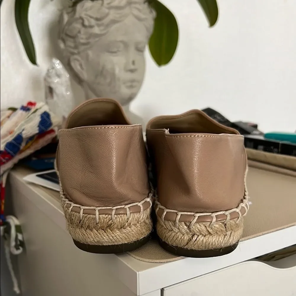 CHANEL Cream and Black Espadrilles size 40
